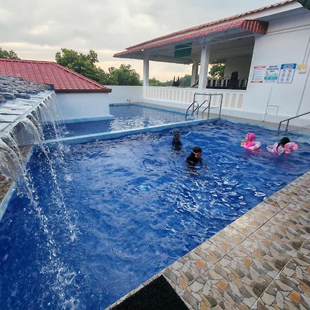 Seri Dusun Sepang Homestay & Event Space Ngoại thất bức ảnh